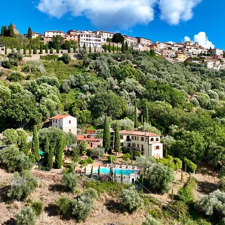 Madonna Del Poggio Cav - Hotel apartamentowy Scarlino