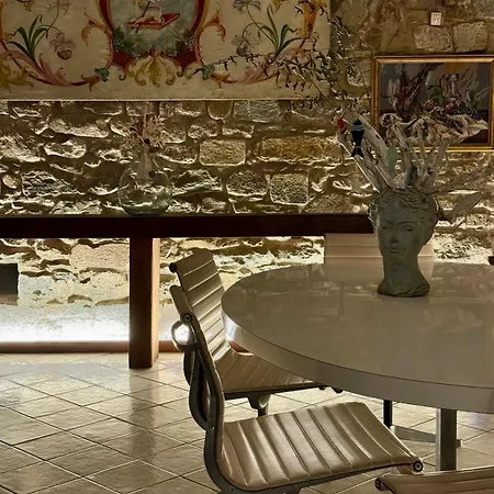 Madonna Del Poggio Cav מלון דירות *