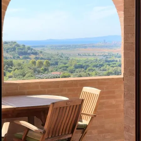 Ξενοδοχείο με διαμερίσματα Madonna Del Poggio Cav